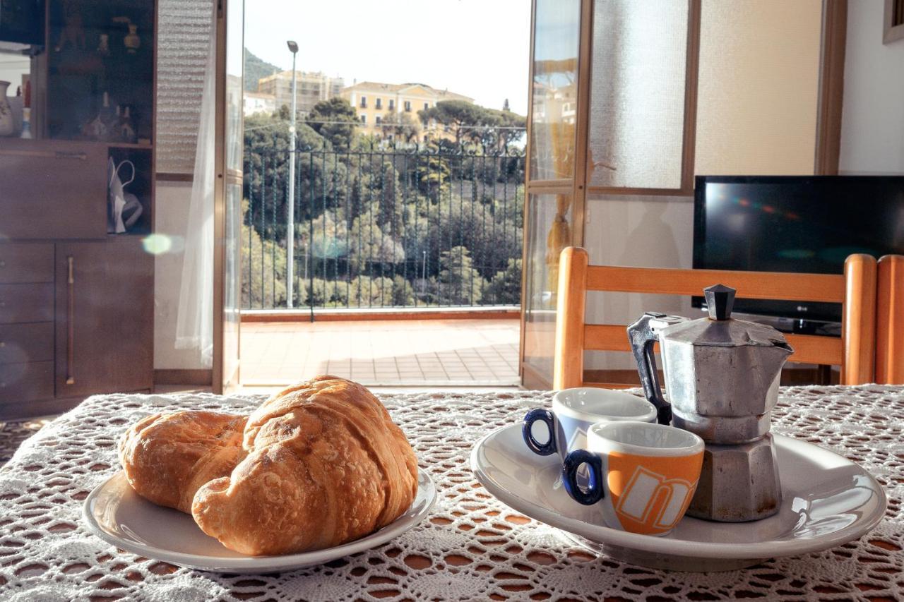 La Casa Gialla Vietri Luaran gambar
